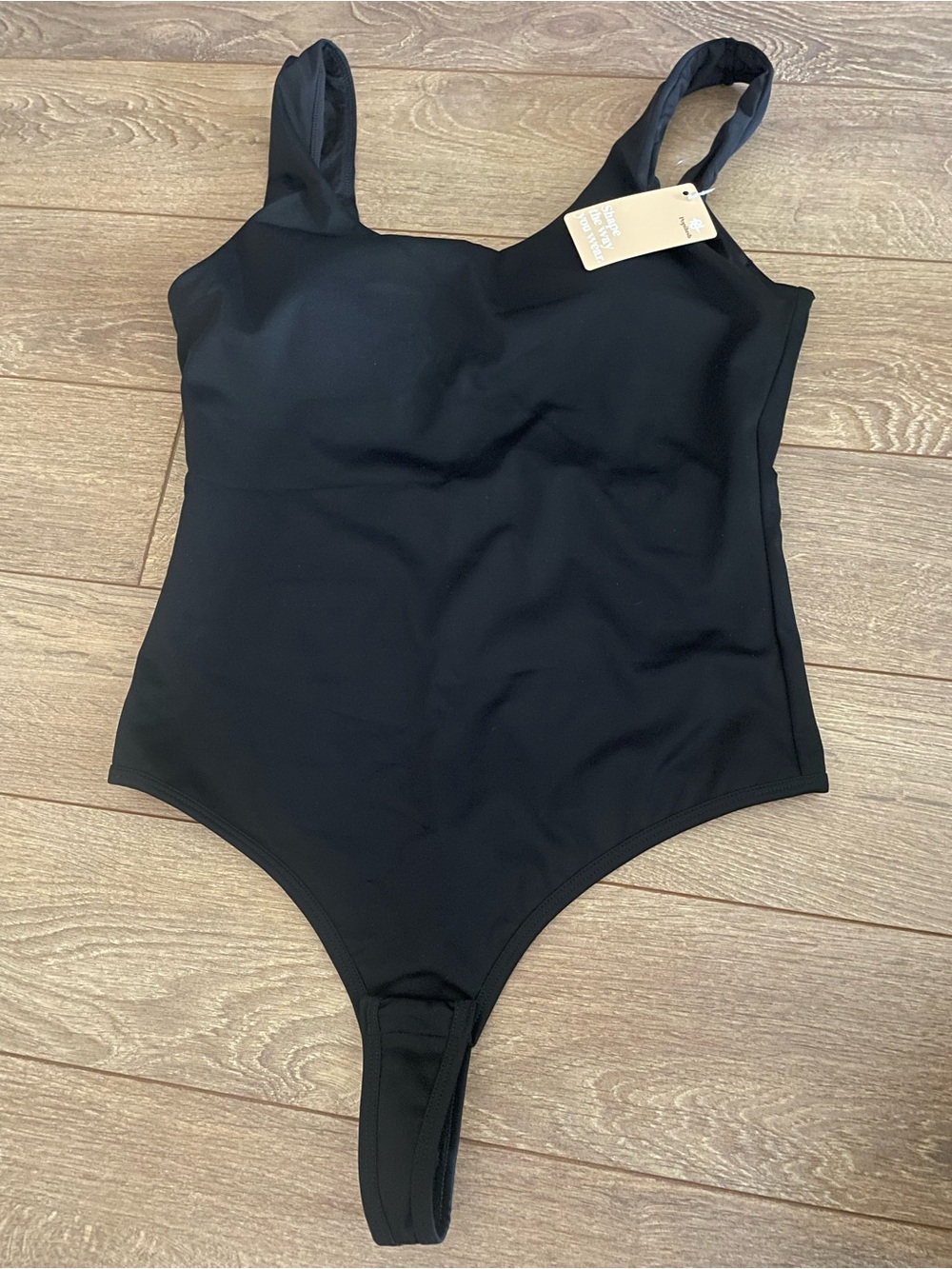 NWT Popilush Smoothing Shine thong bodysuit shaper M